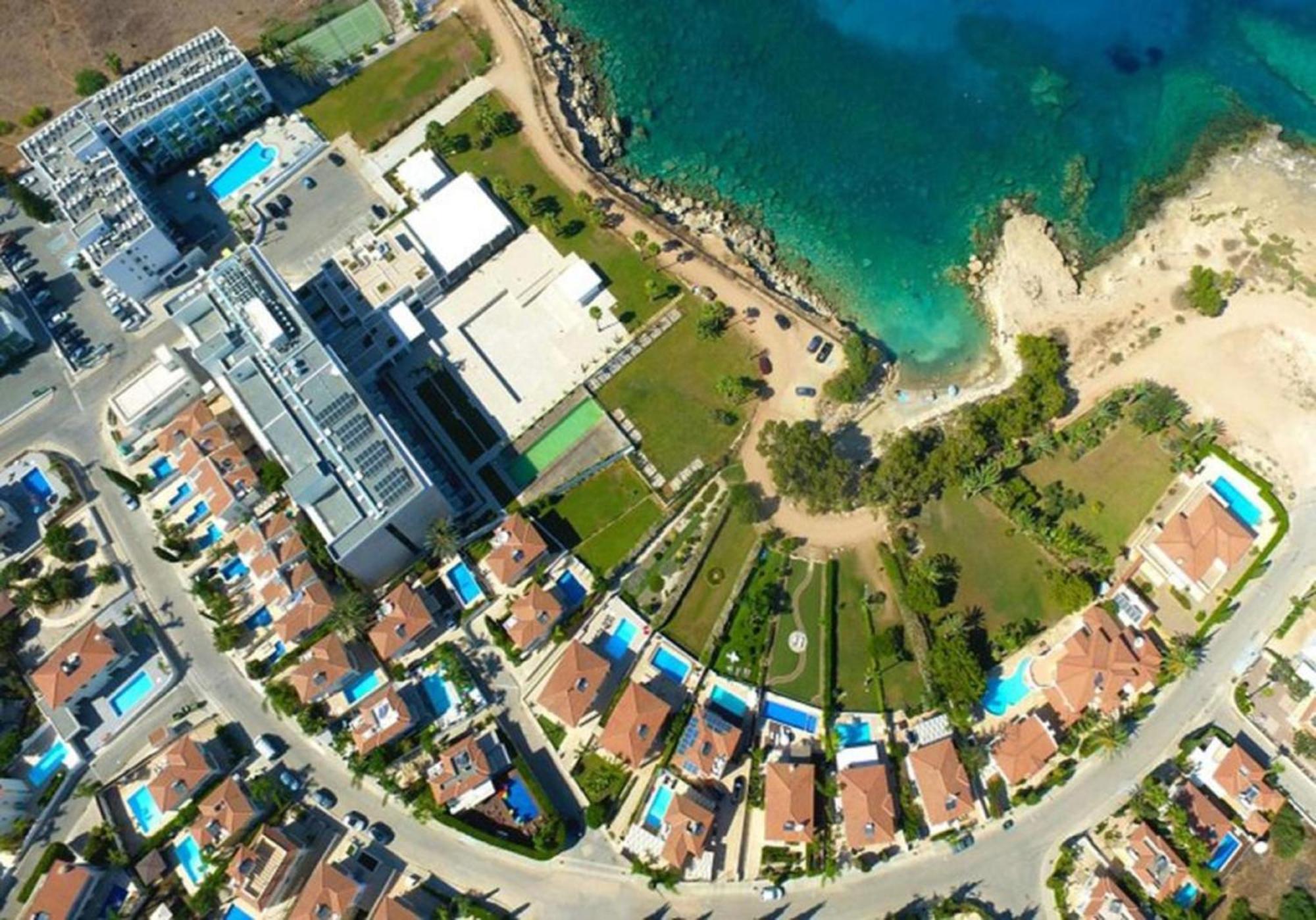 Calypso - Coralli Beachfront Apartment 프로타라스 외부 사진