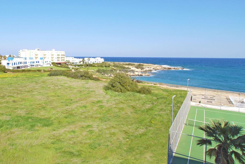 Calypso - Coralli Beachfront Apartment 프로타라스 외부 사진